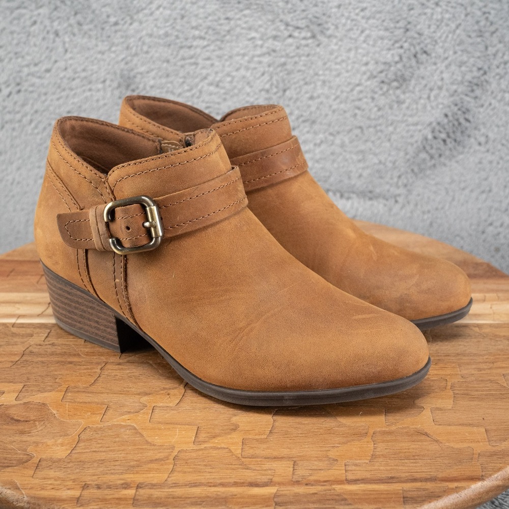 Clarks Women's Sz 6 M Adreena Ankle Boots Leather Dark Tan Boots